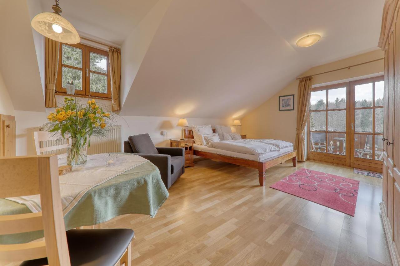 Haus Jaegerfleck, Ihre Ferienwohnungen Am Nationalpark Bayerischer Wald シュピーゲラウ エクステリア 写真